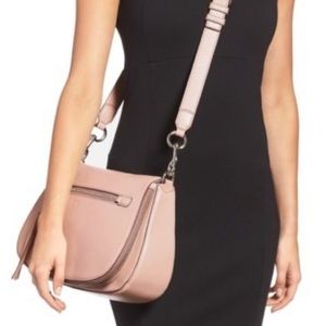 Marc Jacobs recruit nomad crossbody.